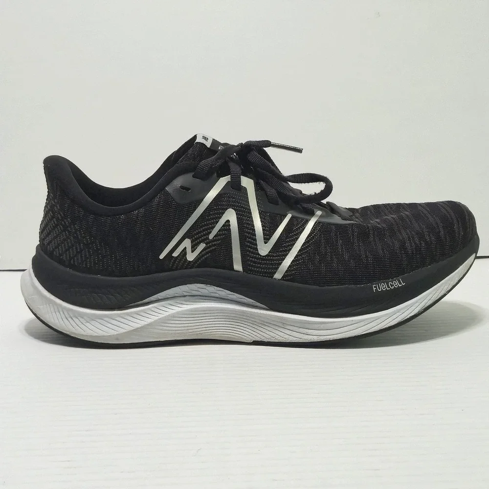 New Balance FuelCell Propel v4 Womens 9.5 Mens 8 Running Shoes Black WFCPRLB4 NB